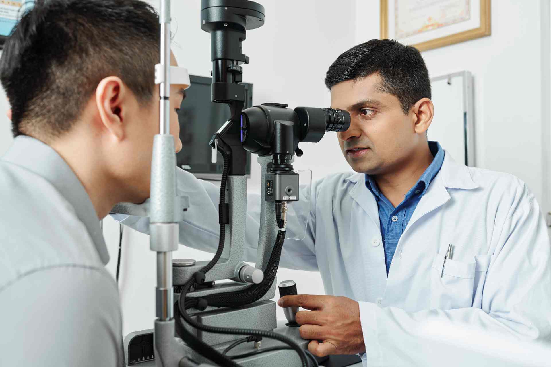 Why Should You See Your Optometrist on a Regular Basis?